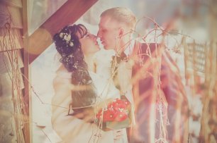 Молодожены