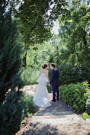 Прогулка в зеленом парке