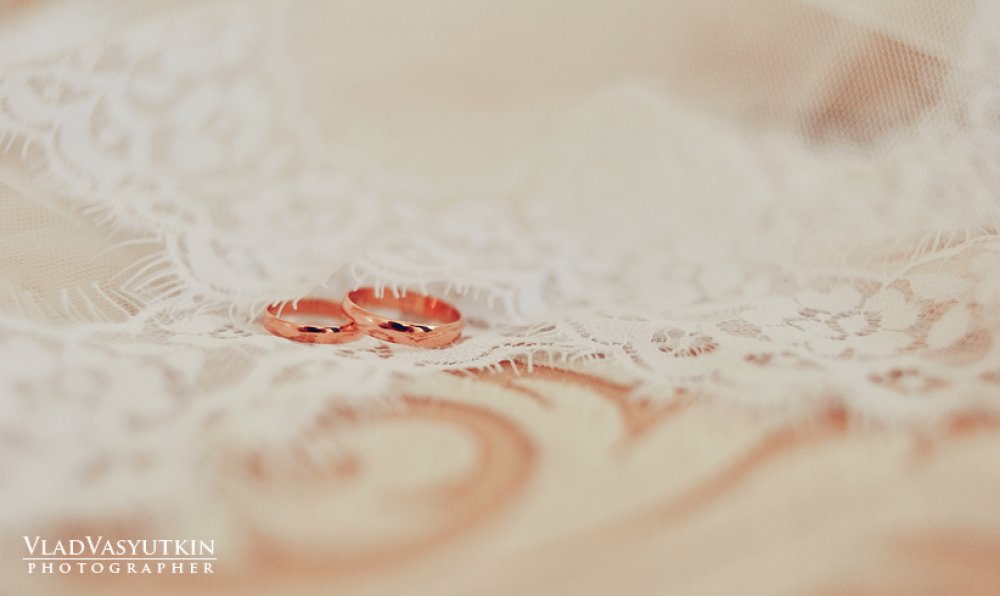 фотограф Влад Васюткин
http://vkontakte.ru/club11126050
www.photo63.su