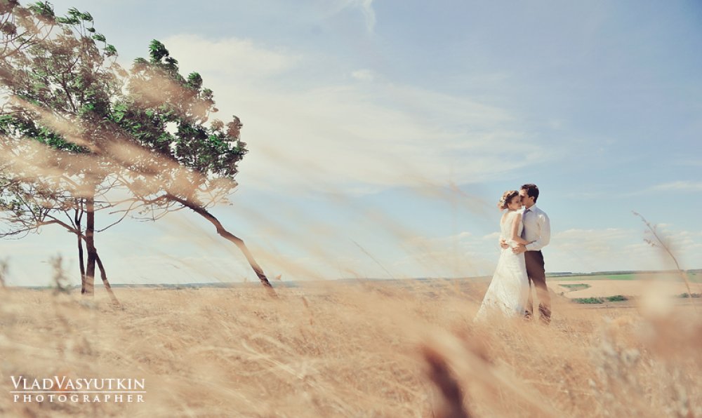 фотограф Влад Васюткин
http://vkontakte.ru/club11126050
www.photo63.su