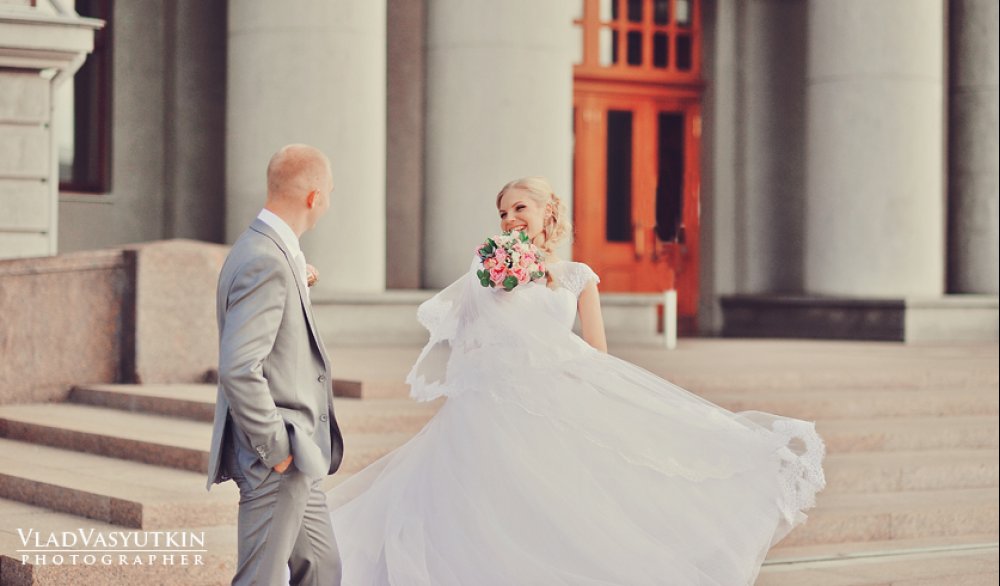 фотограф Влад Васюткин
http://vkontakte.ru/club11126050
www.photo63.su