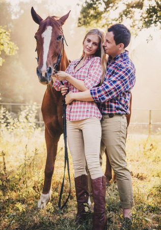 фотосессия love story с лошадью, фотограф MASHA BUROVA