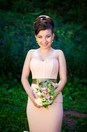 Миниатюрная невеста