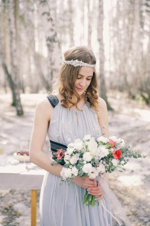 Серое платье невесты