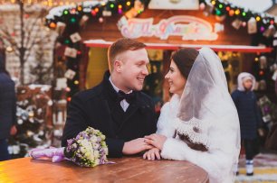 Зимняя прогулка молодожен