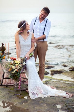 Невеста и жених в стилистике бохо
