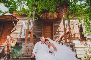 Молодожены