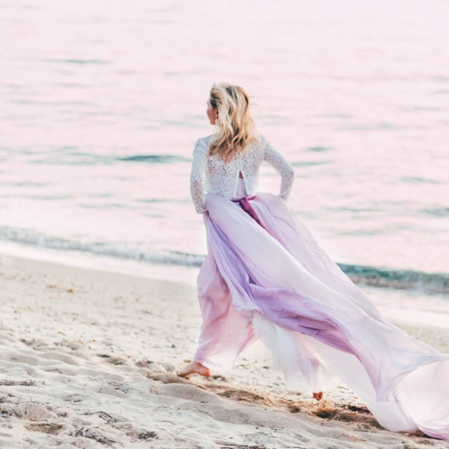 В ожидании весны: все оттенки сиреневого для свадьбы мечты