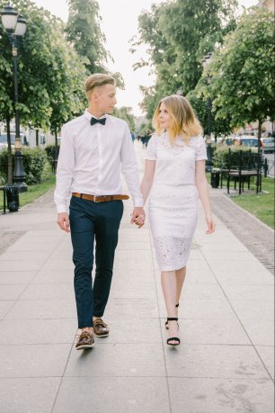 Прогулка молодоженов