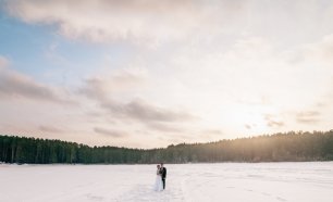 Зимняя свадебная фотосессия