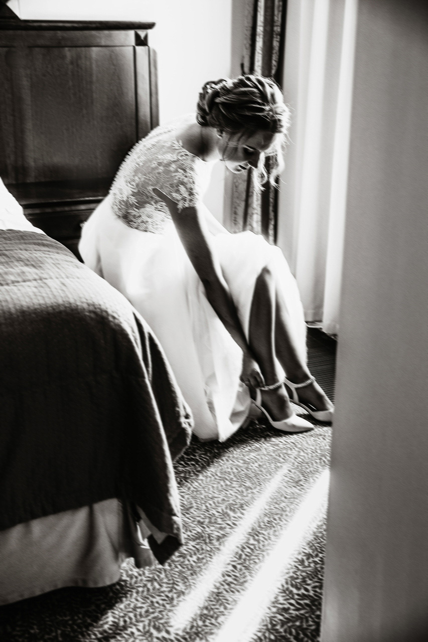 арт-фотография, портрет невесты, сборы в отеле, сборы невесты