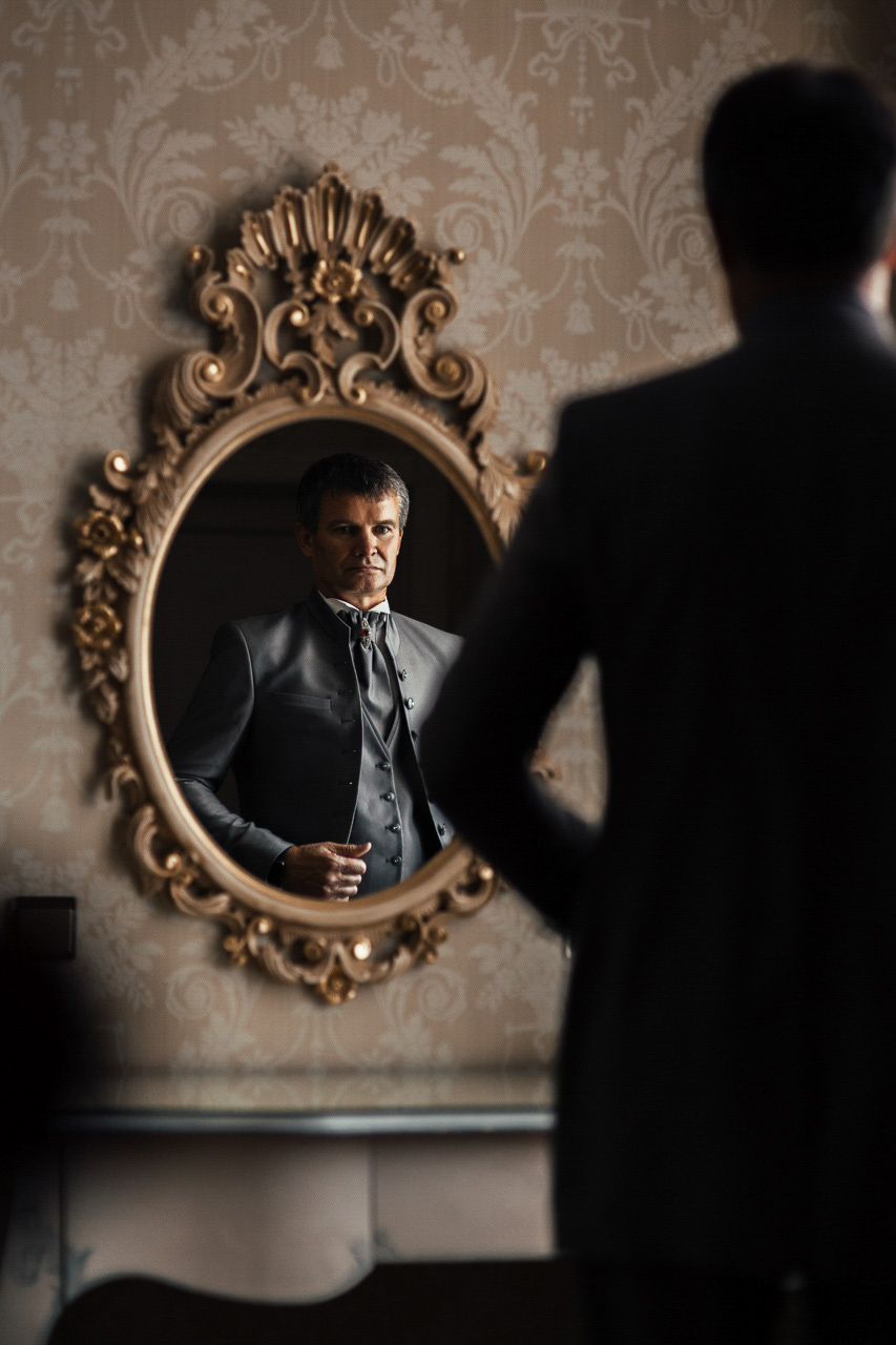 Портрет жениха, сборы жениха, сборы в отеле