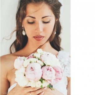 Букет невесты из пионов