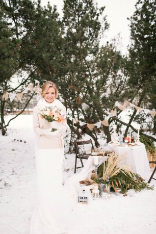 Зимний декор свадебной фотозоны