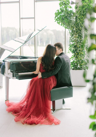 фотосессия love story с пианино, фотограф ЕЛЕНА ОЛЕЙНИКОВА