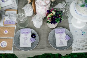 Полиграфия на свадебном столе