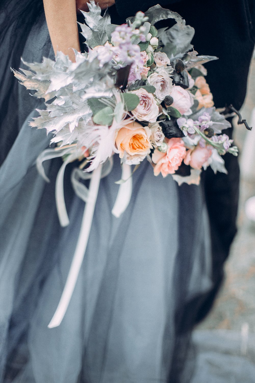 Зимняя свадебная фотосессия с совами.