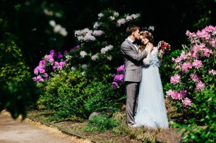 Фотосессия в розарии среди райских цветов)