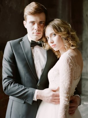 Милые молодожены