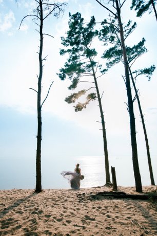 Свадебная прогулка по берегу