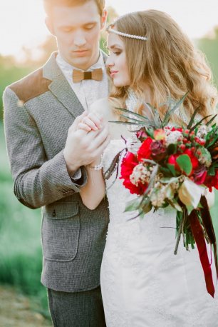 Свадебная фотосессия жениха и невесты