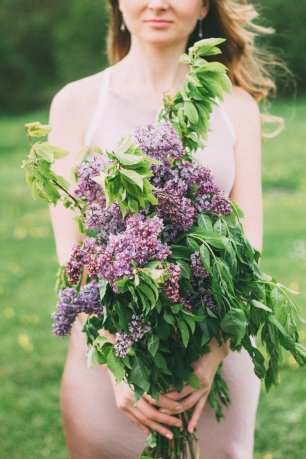 Большой букет из сирени