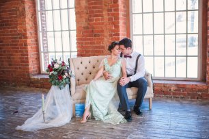 Свадебная фотосессия в лофте