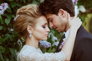 Красивое портретное фото жениха и невесты