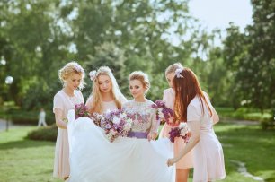 Подружки невесты