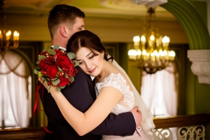 Нежные объятия