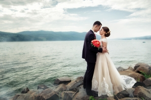 Река Ангара, исток у озера Байкал