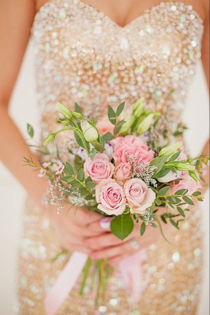 Розовый букет невесты