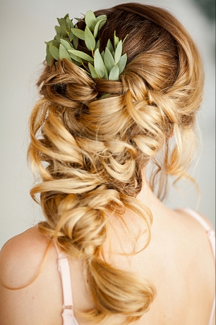 Свадебная прическа