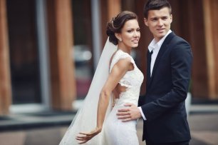 Стильные молодожены