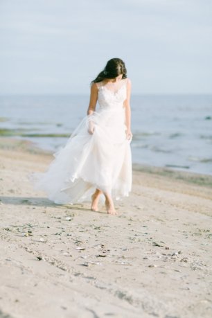 Свадьба для двоих на берегу Финского залива