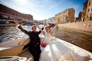 Прогулка на катере по Неве