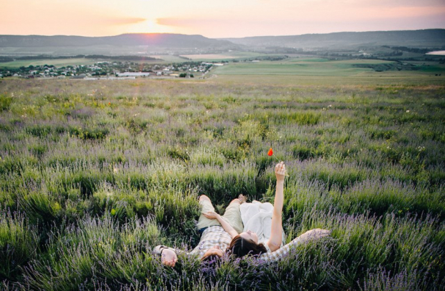 фотосессия love story за городом, фотограф РУДНИК ДМИТРИЙ