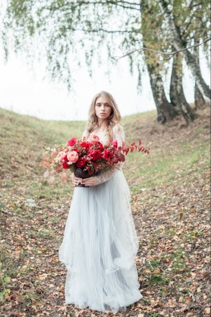 Цветы в руках невесты