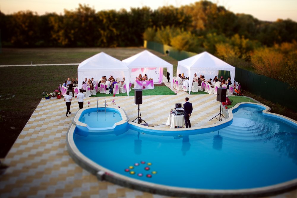 свадебный фотограф Валерий Мороз 8(961)5993785