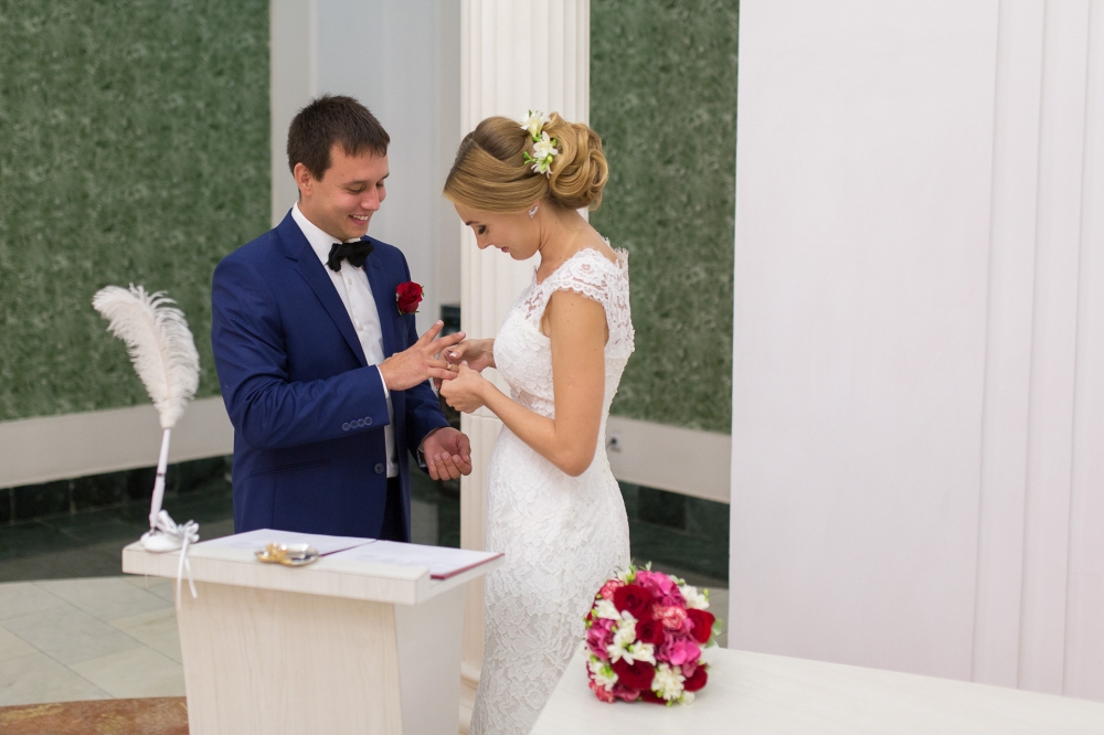 Фотограф Андрей Быков 
+79299582340 
Сайт: www.abykov.ru 
Группа VK: vk.com/bykov_photo 
www.instagram.com/bykov.andrey