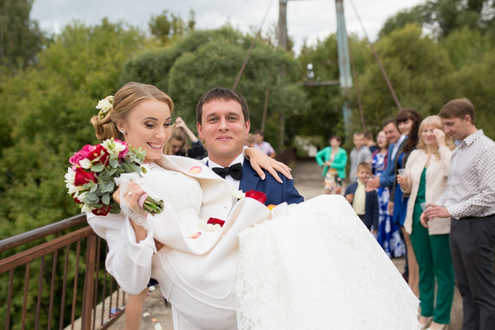 Фотограф Андрей Быков 
+79299582340 
Сайт: www.abykov.ru 
Группа VK: vk.com/bykov_photo 
www.instagram.com/bykov.andrey