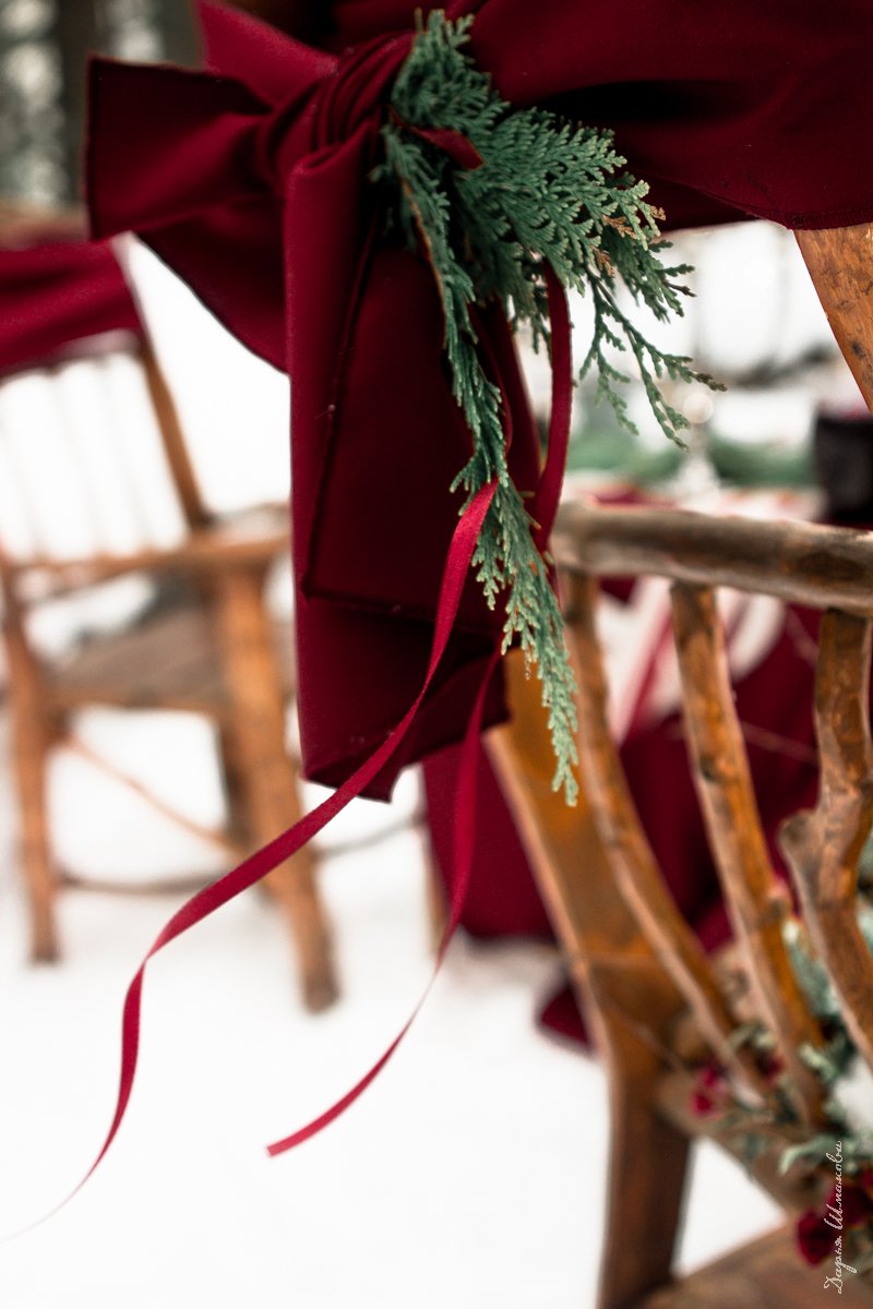 Фотограф - Дарья Шмакова
Место съемки - HOLIDAYPARK
Макияж и прическа - Юлия Искибаева 
Флористика и декор - Букет - Декор 
Аксессуары - Эльвира Вильданова 
Невеста - Марина Бузанова
Модельное агенство - MDmodel
Жених - Артемий Булатов