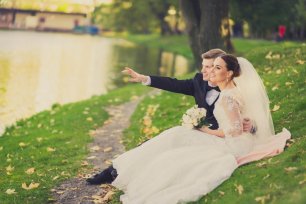 Романтическая прогулка в парке