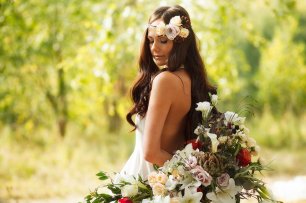 Оригинальный и очень большой свадебный букет