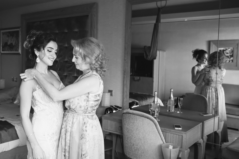 серия: http://shumilkin.com/blog/wedding/nikolos-i-ilona-venchanie