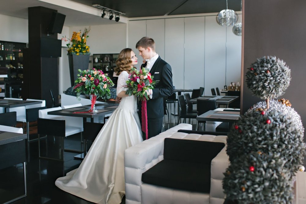 серия: http://shumilkin.com/blog/stati-v-zhurnalah/para-nomera