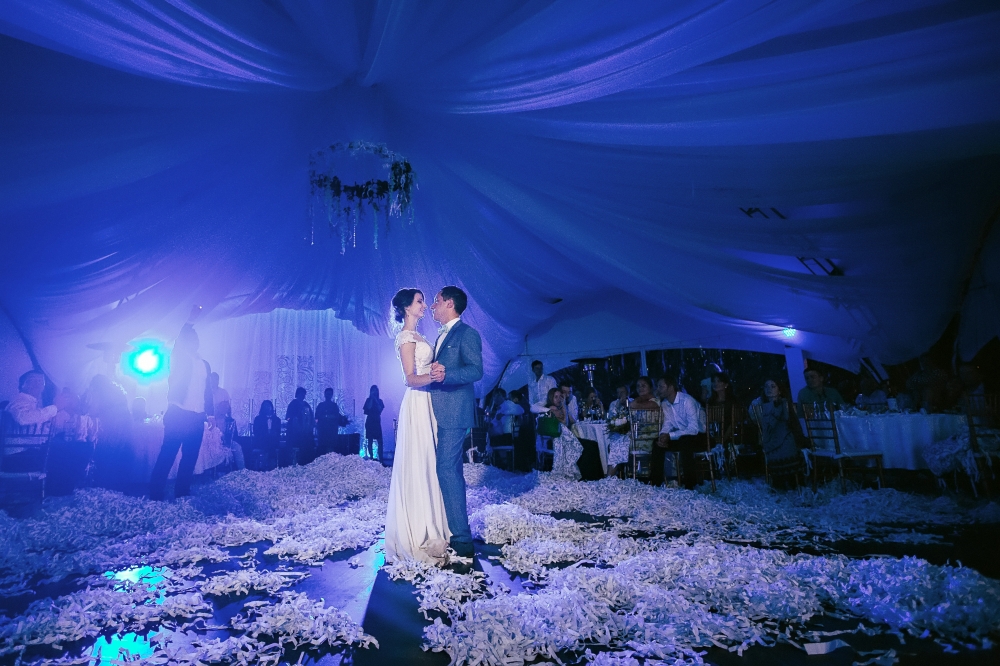 серия: http://shumilkin.com/blog/wedding/sasha-i-olya2