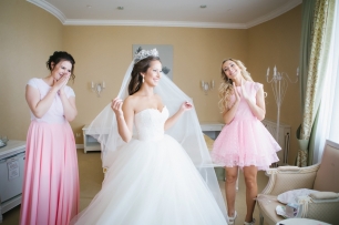 Невеста с подружками