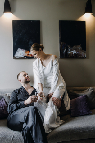 Свадебное утро молодожен