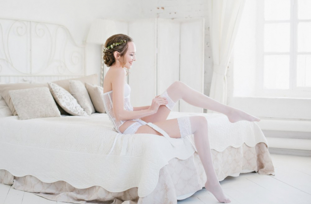 как выбрать нижнее белье на свадьбу, нижнее белье для невесты, фотограф РОМАН ШУМИЛКИН